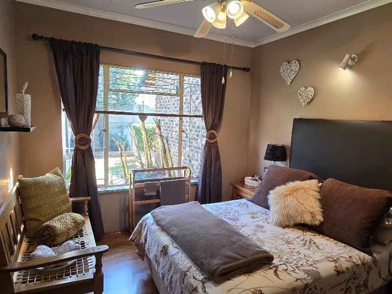 An impeccable home in Vaalpark. - Photo 4