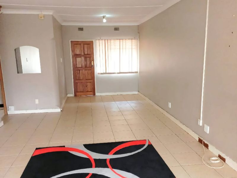 1 Bedroom Apartment in Adamayview for sale - Photo 5