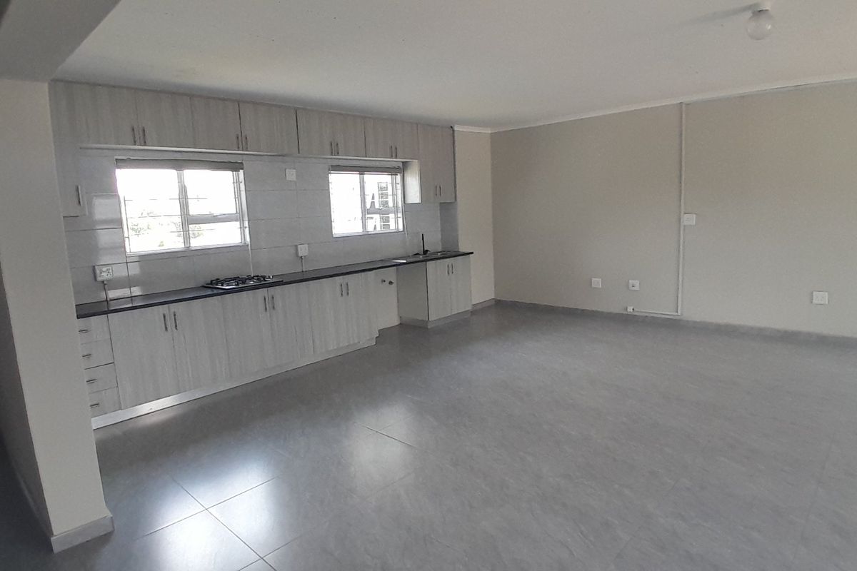 Very Spacious, NEW 2 Bedroom - available for 1 January 2026 - Photo 5