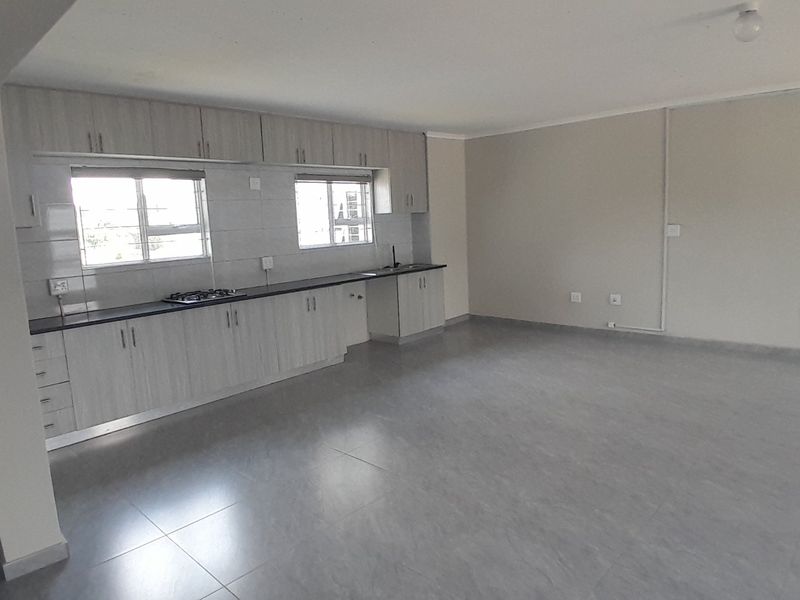 Very Spacious, NEW 2 Bedroom - available for 1 January 2026 - Photo 5