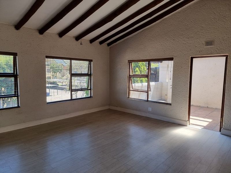 Modern 2-Bedroom, 2-Bathroom Apartment in Edenglen Ext18 - Photo 8