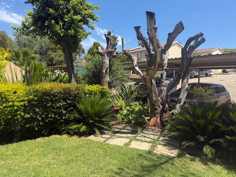 Modern 2-Bedroom Ground-Floor Apartment – Wilkoppies, Klerksdorp - Photo 4