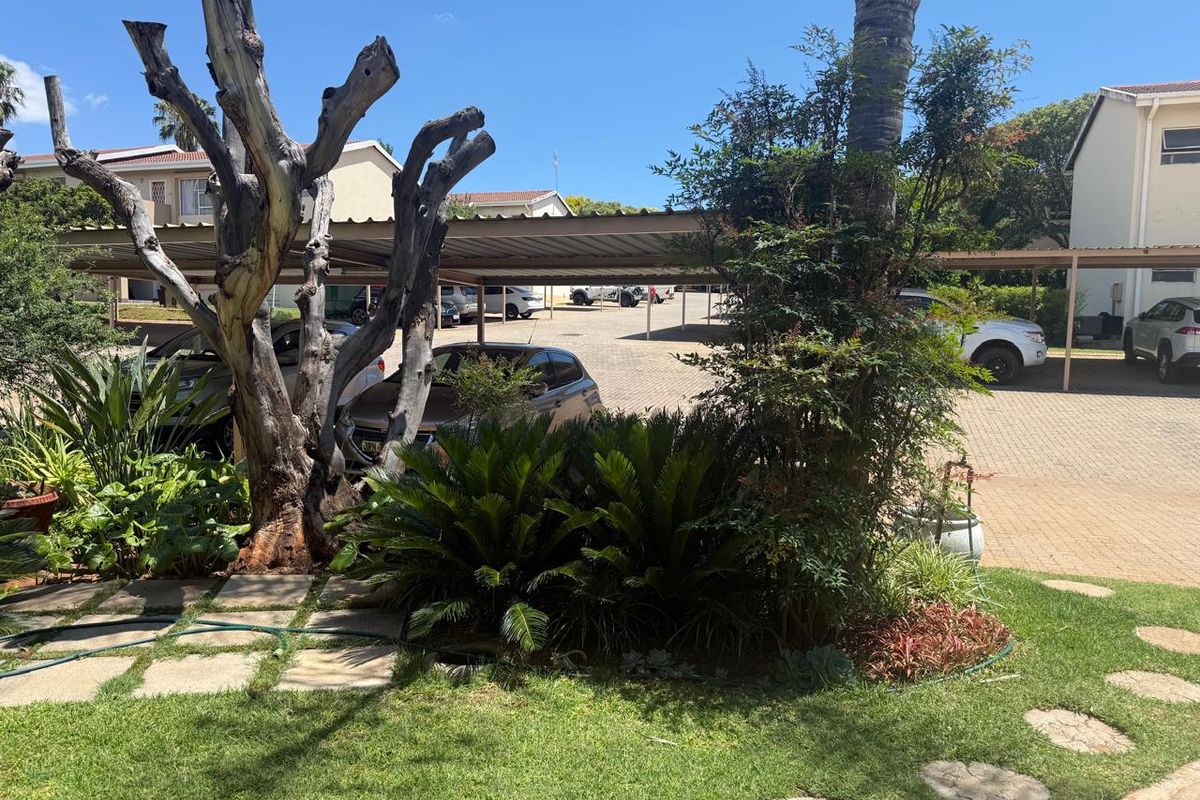 Modern 2-Bedroom Ground-Floor Apartment – Wilkoppies, Klerksdorp - Photo 3