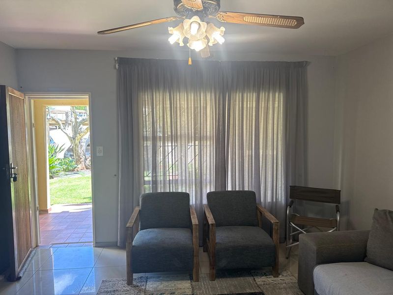 Modern 2-Bedroom Ground-Floor Apartment – Wilkoppies, Klerksdorp - Photo 10