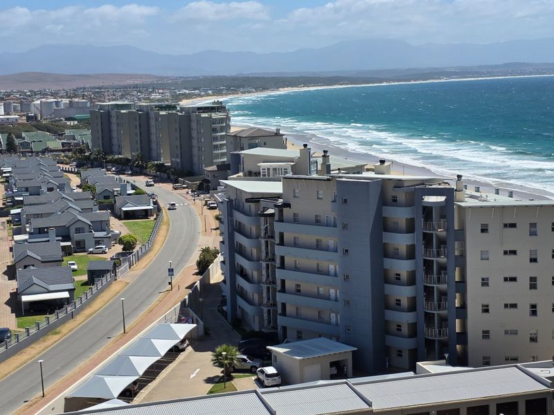 Popular Complex... Beautiful Sea Views... Swimming Beach at Your Doorstep !!! - Photo 4