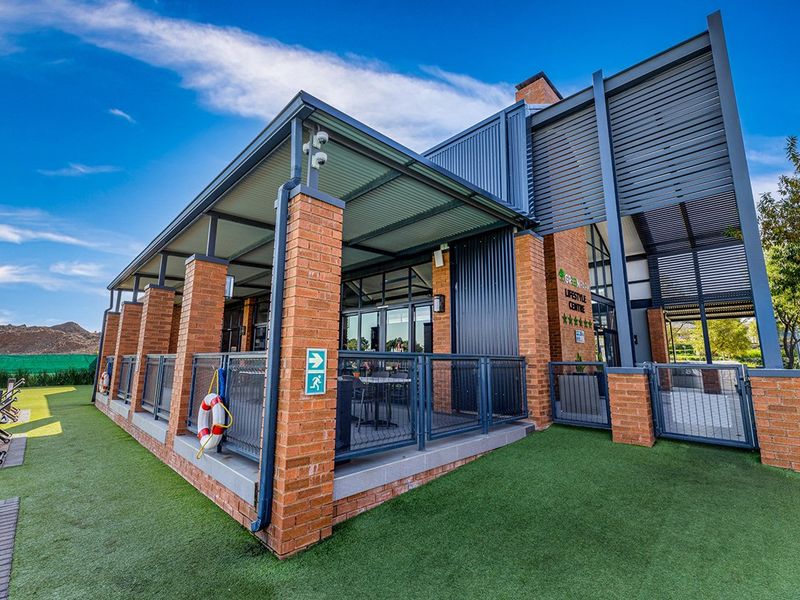 2 Bedroom with 1 Bathroom apartment available  for Rent - Photo 10