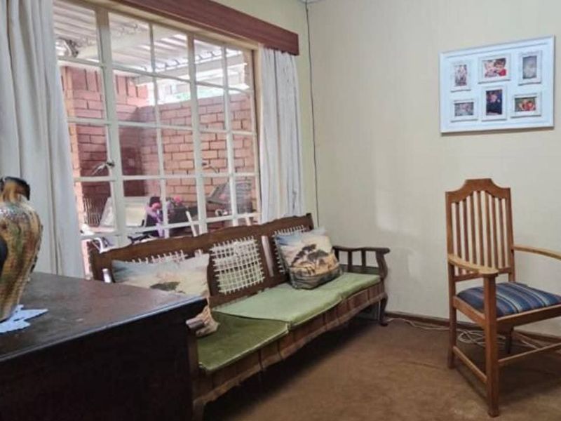 FOR SALE:- WIERDA PARK(X6)-R2.150m - Photo 5