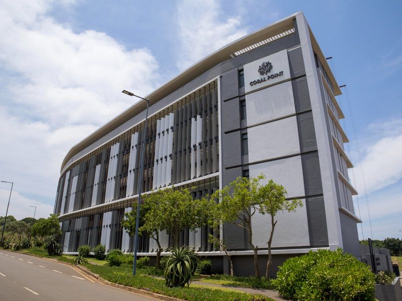 Sibaya - New Sole Mandate - Exclusive corner unit with a large patio to enjoy the sunrises over this east facing unit with gorgeous forest and sea views - Photo 5