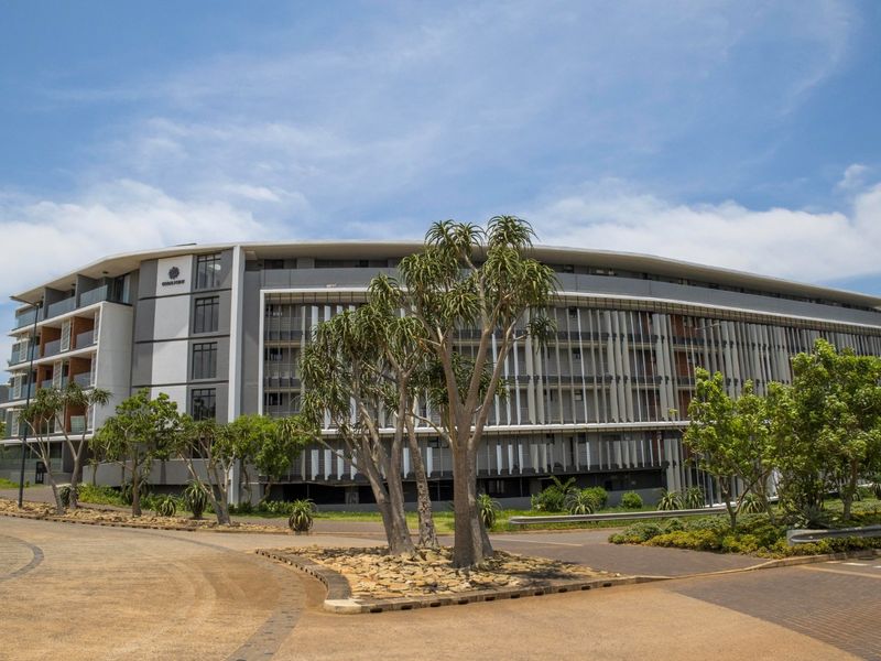 Sibaya - New Sole Mandate - Exclusive corner unit with a large patio to enjoy the sunrises over this east facing unit with gorgeous forest and sea views - Photo 6