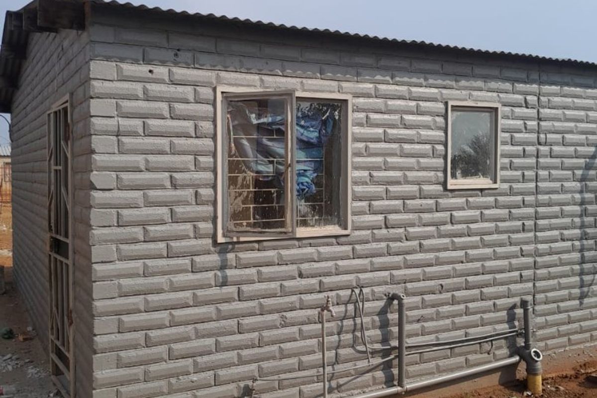 Neat 2-Bedroom RDP Home in Bergman – Prime Location at an Affordable Price! - Photo 3