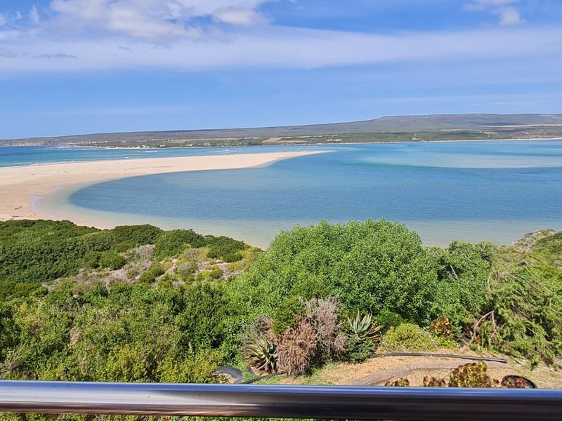 Coastal Masterpiece With Unrivalled Estuary & Bay Views - Photo 2