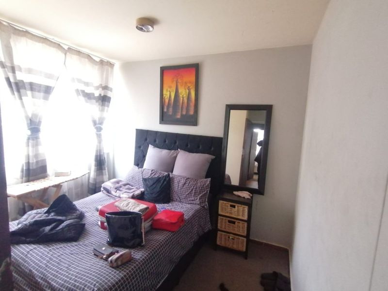 FOR SALE: Modern 2-Bedroom Apartment – Sunnyside East, Pretoria - Photo 9