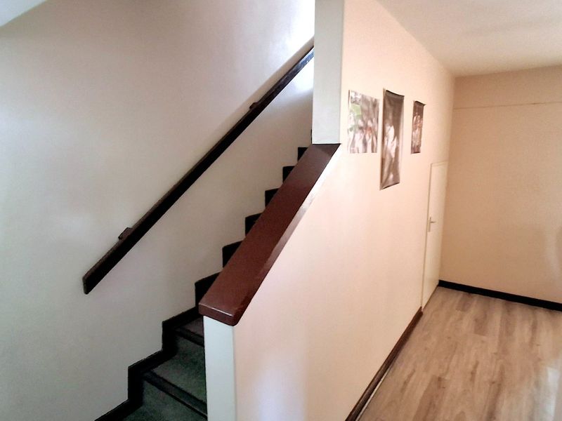 “Spacious 2-bedroom townhouse conveniently located near the Sasolburg CBD and major amenities.” - Photo 7