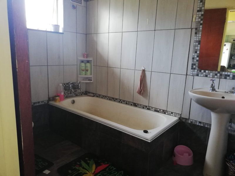 1-Bedroom Investment Property | Endless Potential | Randlespark - Photo 6