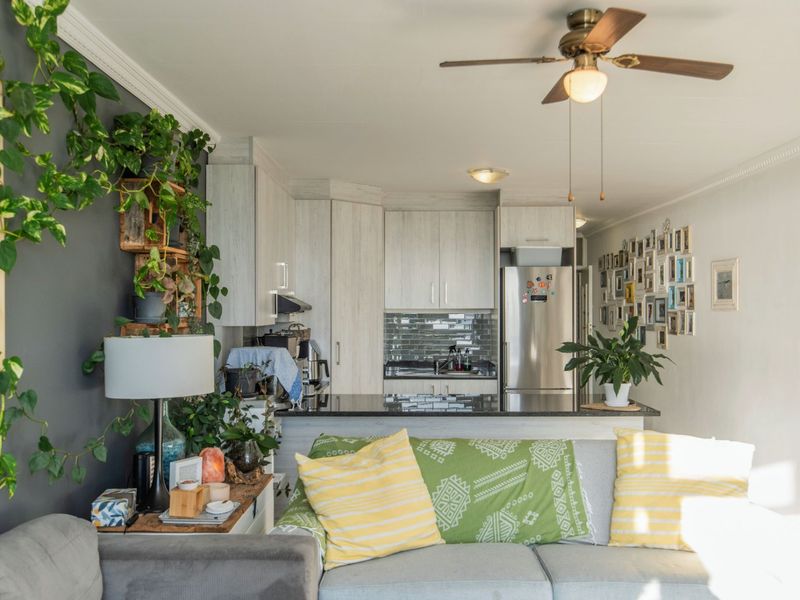 EPITOMISING CLASSIC ELEGANCE!!!  BRILLIANT BUY  - Photo 6