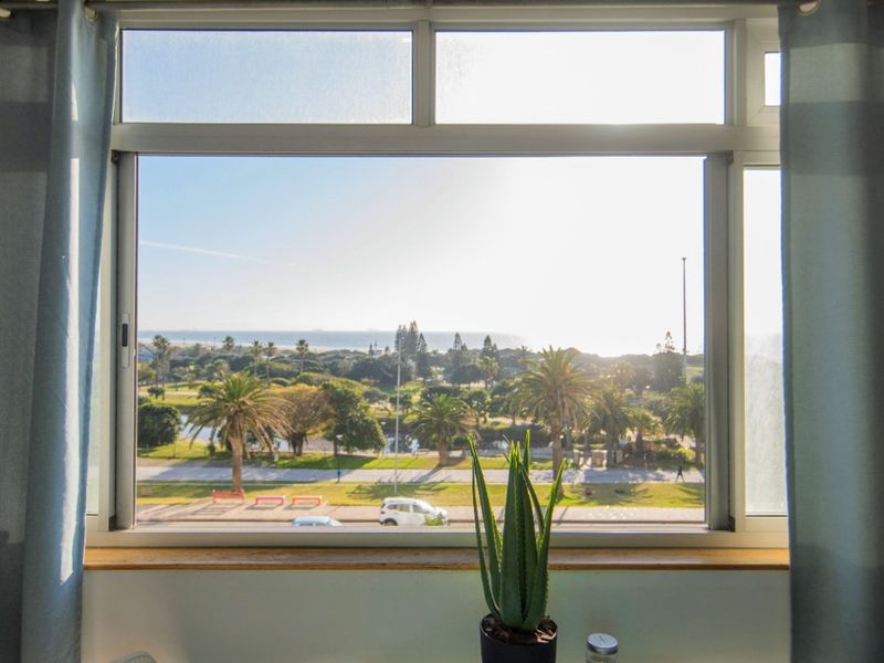 EPITOMISING CLASSIC ELEGANCE!!!  BRILLIANT BUY  - Photo 5