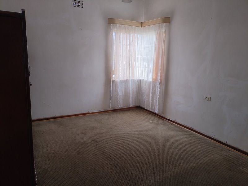 3 Bedroom House for Sale in Strubenvale  - Photo 9