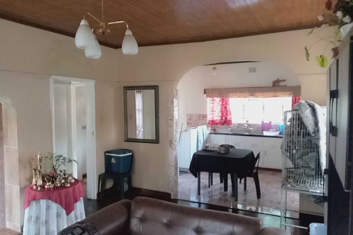Charming 3-Bedroom Home in Vierfontein South – R425,000 - Photo 3