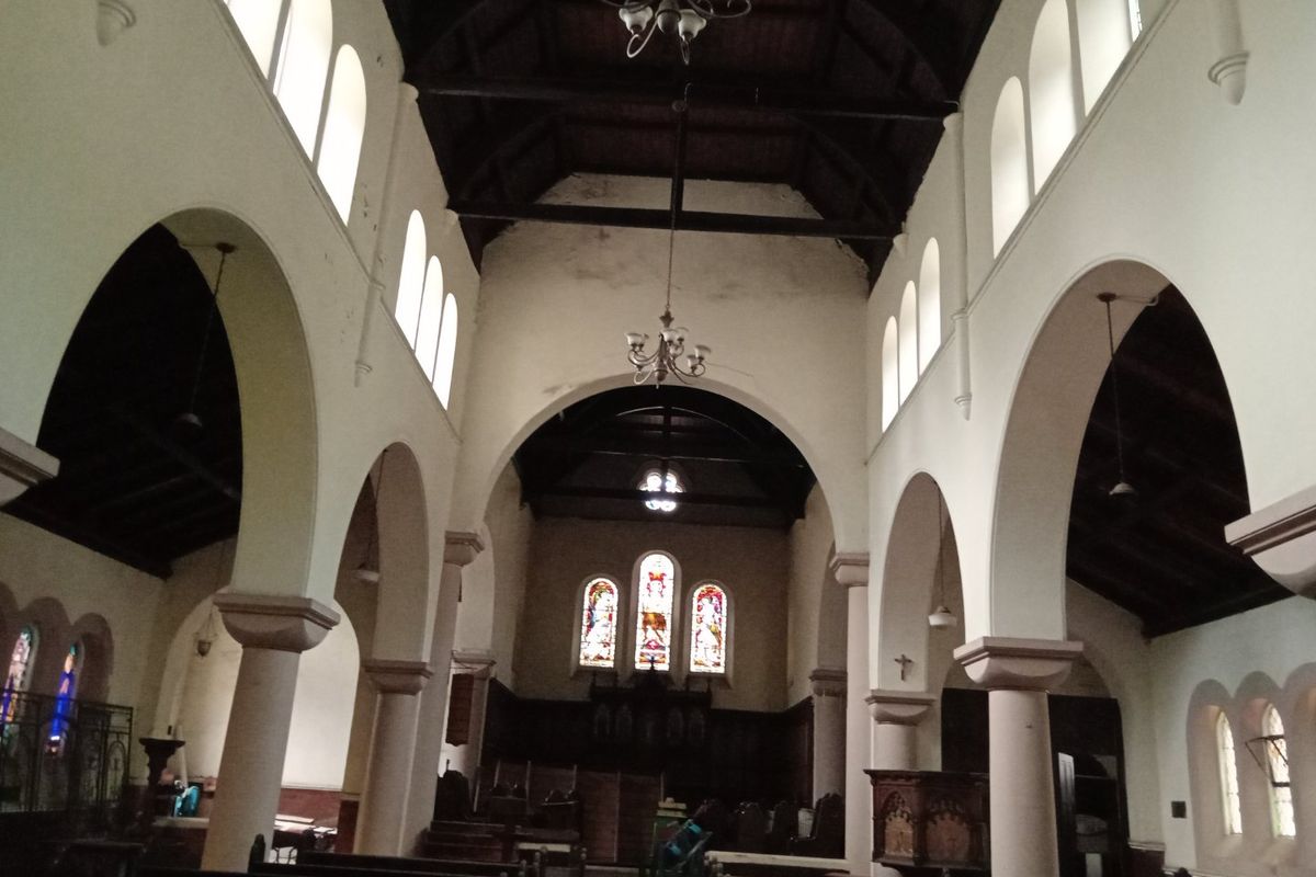 Architectural and Historical CHURCH Building For sale. Priced to sell. - Photo 2