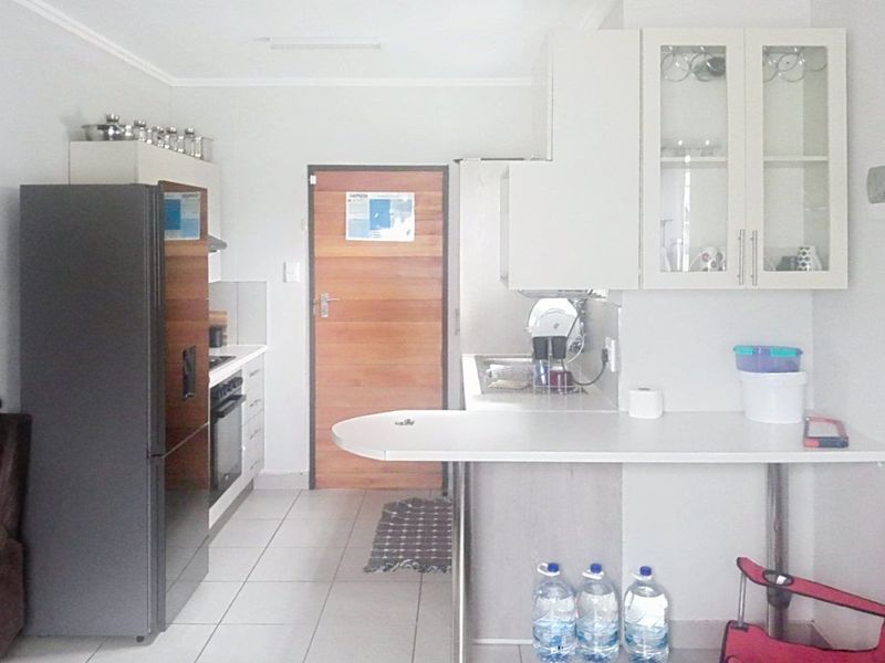 2 Bedroom House for Sale in Protea Glen - Photo 8