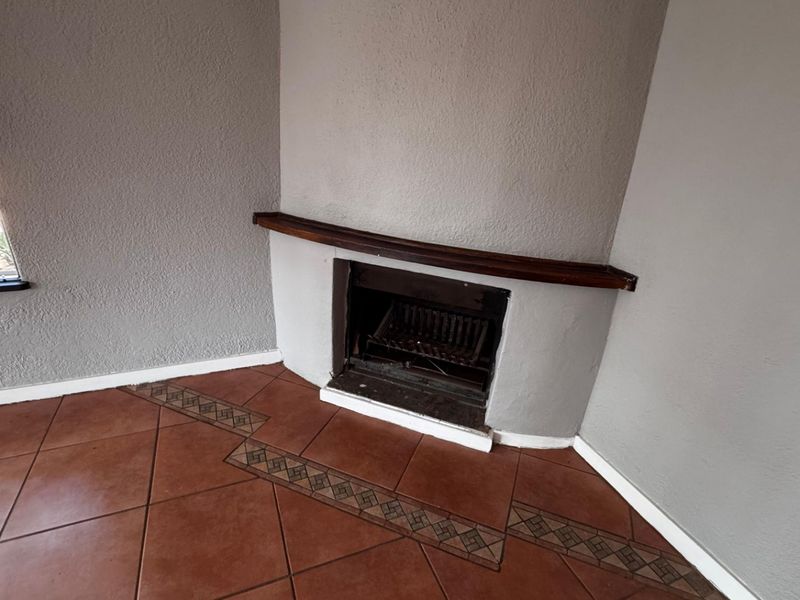 2 Bedroom 1 Bathroom very Big Apartment Wierdapark!! - Photo 3