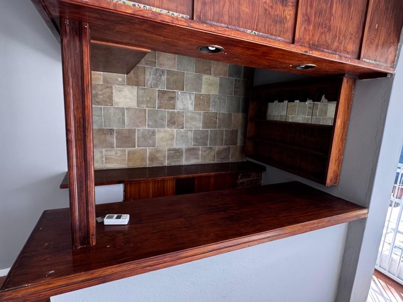 2 Bedroom 1 Bathroom very Big Apartment Wierdapark!! - Photo 7