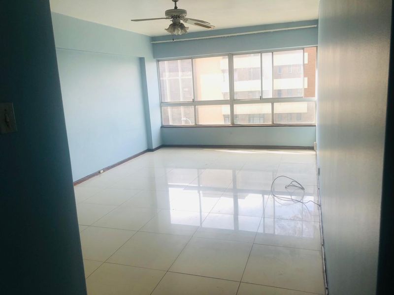 A Studio Apartment To Let In Durban Central, Durban - Photo 4