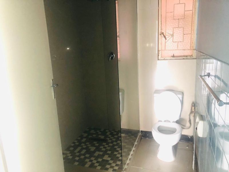 A Studio Apartment To Let In Durban Central, Durban - Photo 9