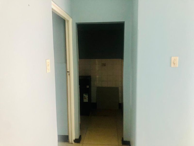 A Studio Apartment To Let In Durban Central, Durban - Photo 8