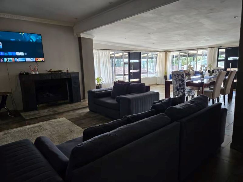 a stunning property in Ixopo is now available for sale - Photo 8