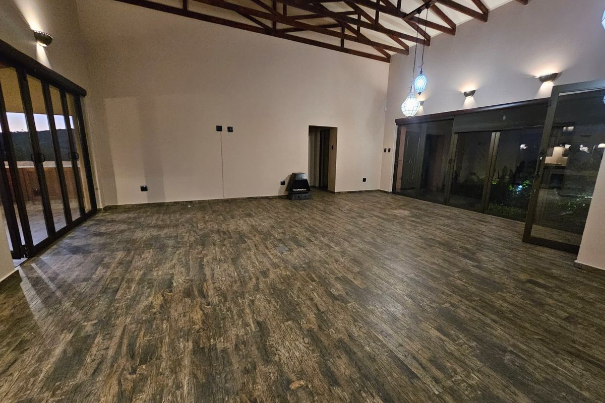 Wow, Spectacular Views, Wild Life Estate, Entertainment Home - Photo 4