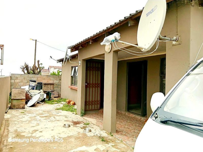 6 BEDROOM HOUSE FOR SALE  IN SCENARY PARK - Photo 7