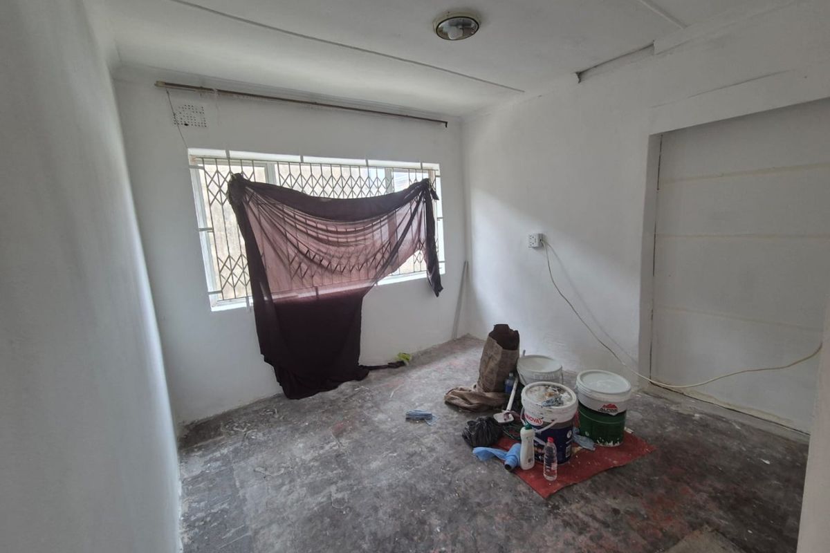 2 Bedroom House for sale in Merewent  - Photo 4