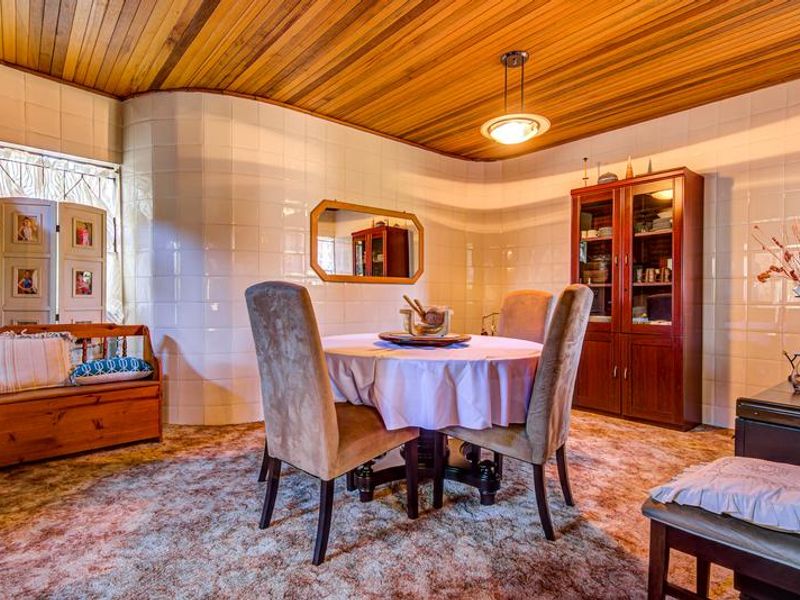 Expansive Estate Offering Exceptional Family Living - Photo 9