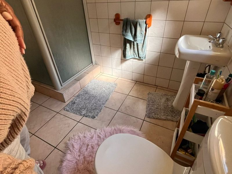 TWO BEDROOM TWO BATHROOM TOWN HOUSE AVAILABLE IN PENINA PARK POLOKWANE - Photo 9