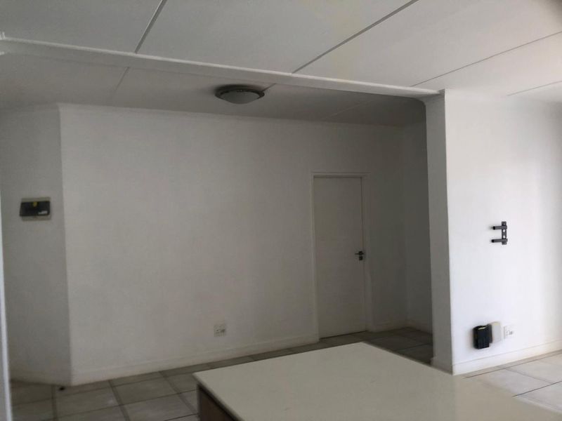 Spacious 2 Bedroom, 2 Bathroom Apartment at The Blyde – Resort-Style Living in Pretoria East - Photo 10