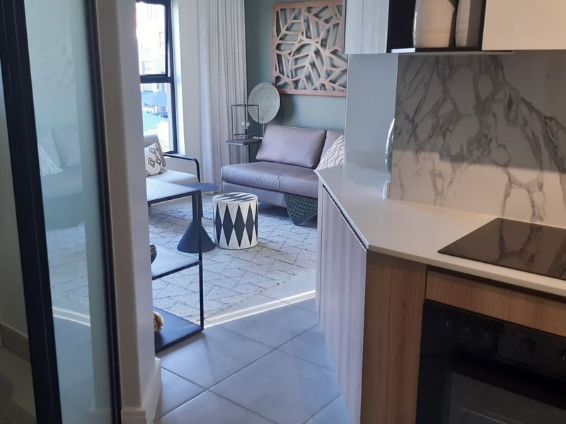 Elegant 1 Bedroom Apartment to rent in Waterfall City- Midrand  - Photo 3