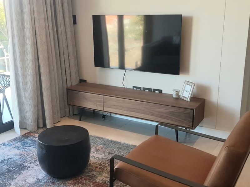 Stunning Fully Furnished 2 bed 2 bath with Wi-fi included-No Loadshedding-Lights Always On-Water Always Available - Photo 5