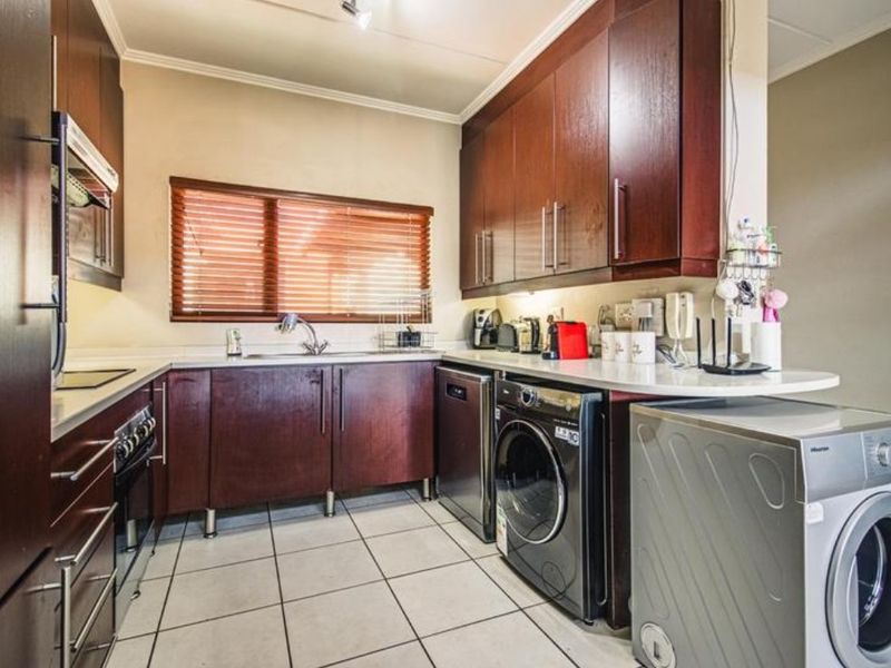 Stylish 3-Bedroom Townhouse for Sale – Solheim - Photo 5