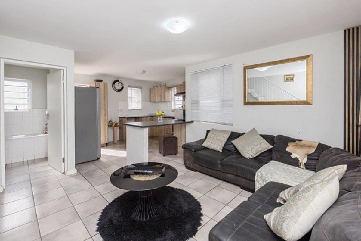 NEW DEVELOPMENT: PIONEER PARK - MODERN 3-BEDROOM HOMES - Photo 5