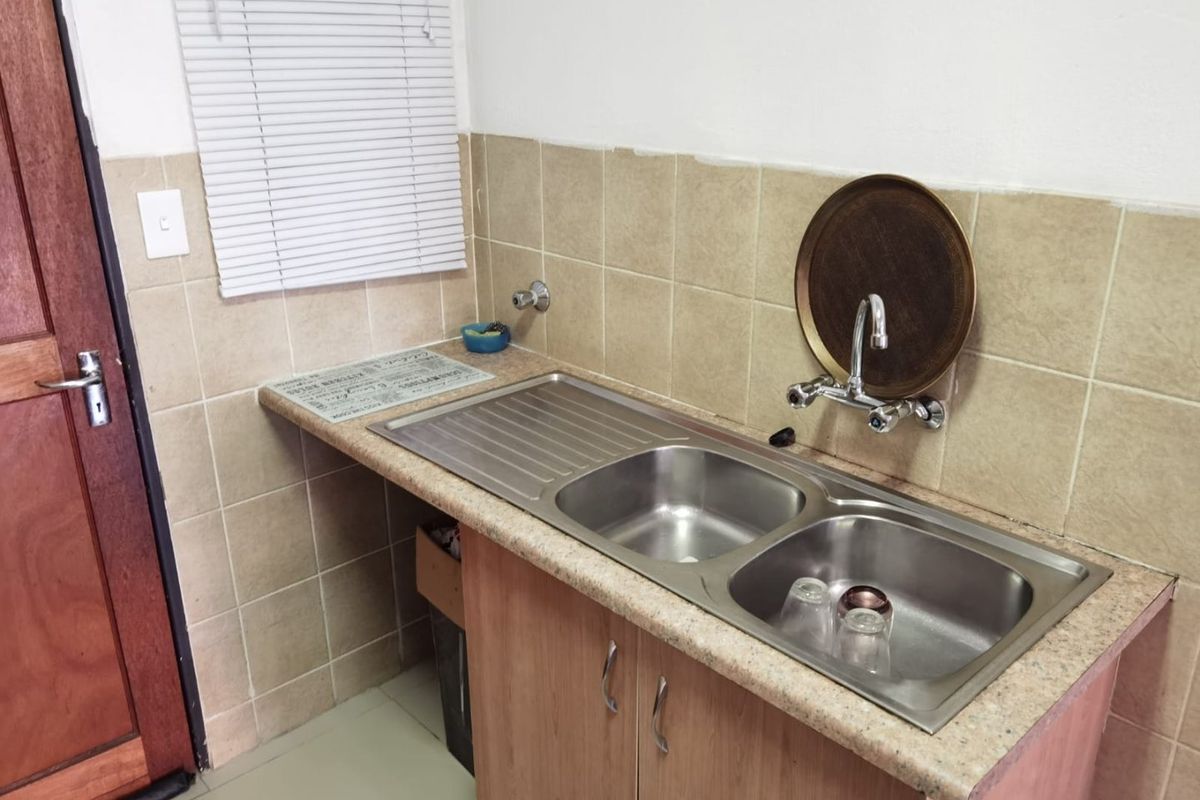 Apartment  for sale  in  Elspark- 2 bedroom and 1 bathroom - Photo 2