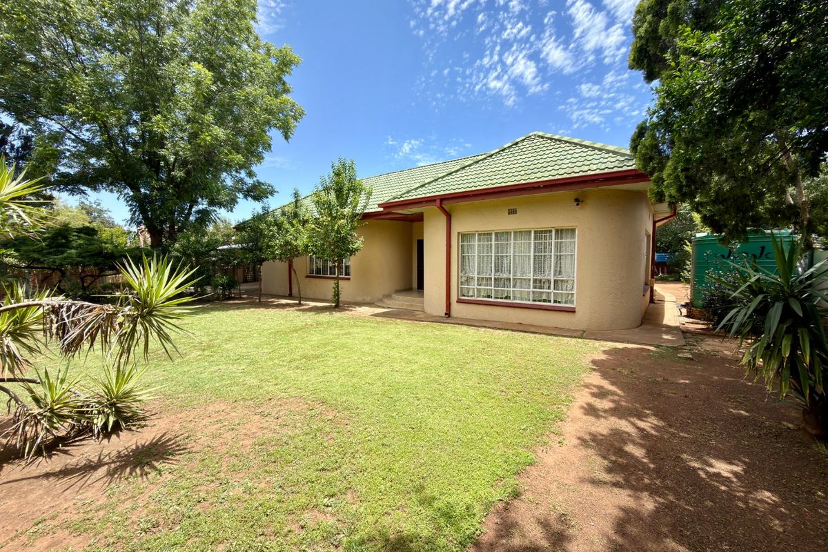 Newly renovated 4-bedroom house for sale in Orkney  - Photo 3