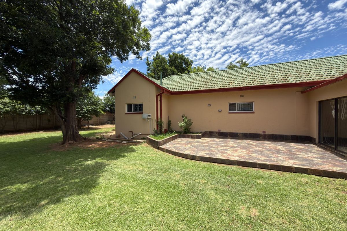 Newly renovated 4-bedroom house for sale in Orkney  - Photo 2