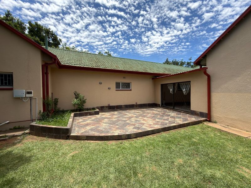 Newly renovated 4-bedroom house for sale in Orkney  - Photo 1