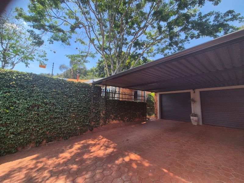 Modern Luxury Living in NEWKLOOF Estate - SOLE and EXCLUSIVE Mandate - Photo 2