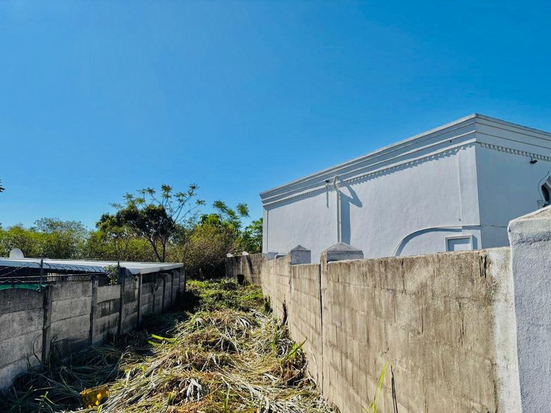 Reduced to Sell | Investment Security: Build-Ready, Residentially Zoned Land in a High-Demand Rental Hub of Greenwood Park - Photo 7