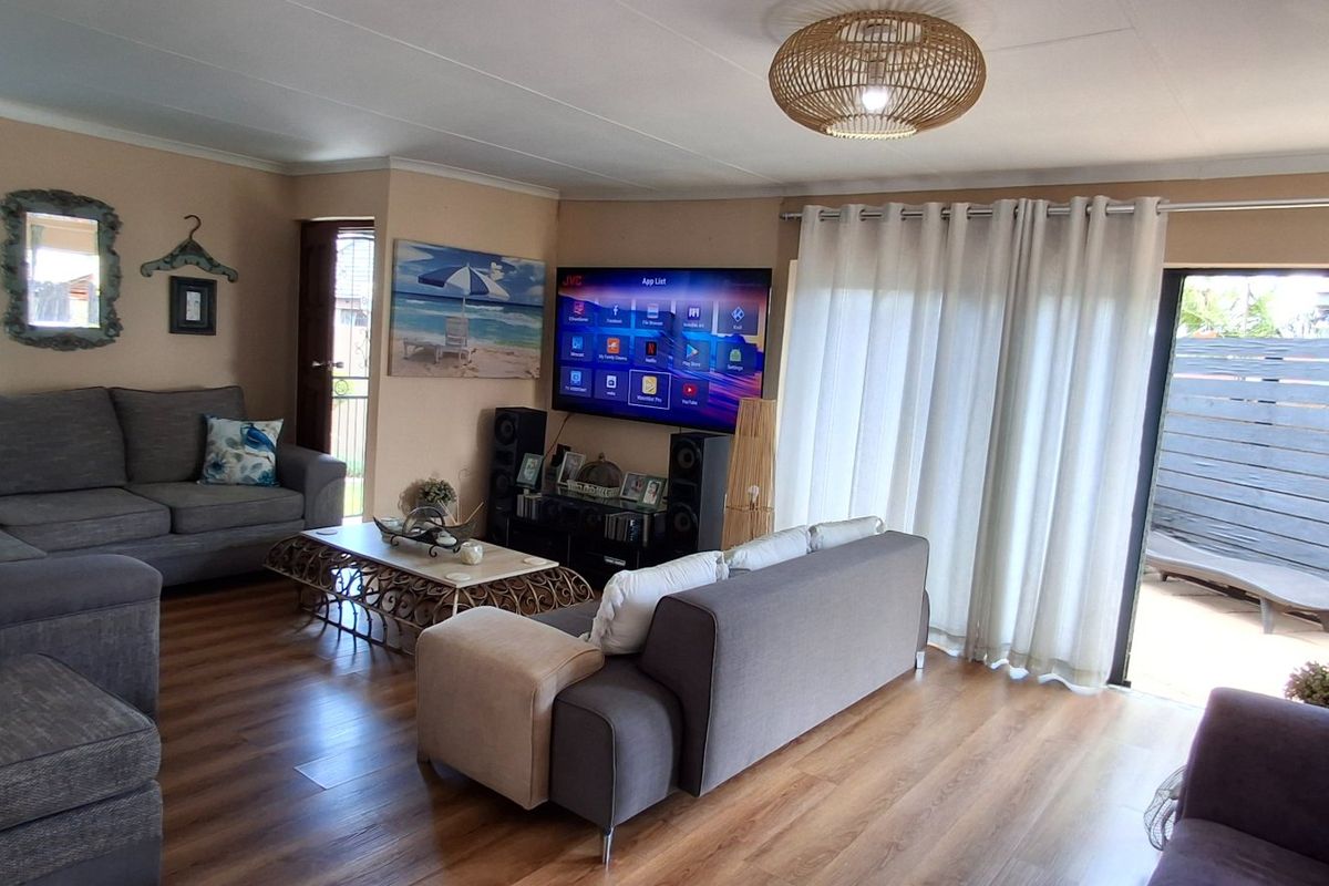 BEAUTIFUL HOUSE FOR SALE IN DOORNPOORT - Photo 3