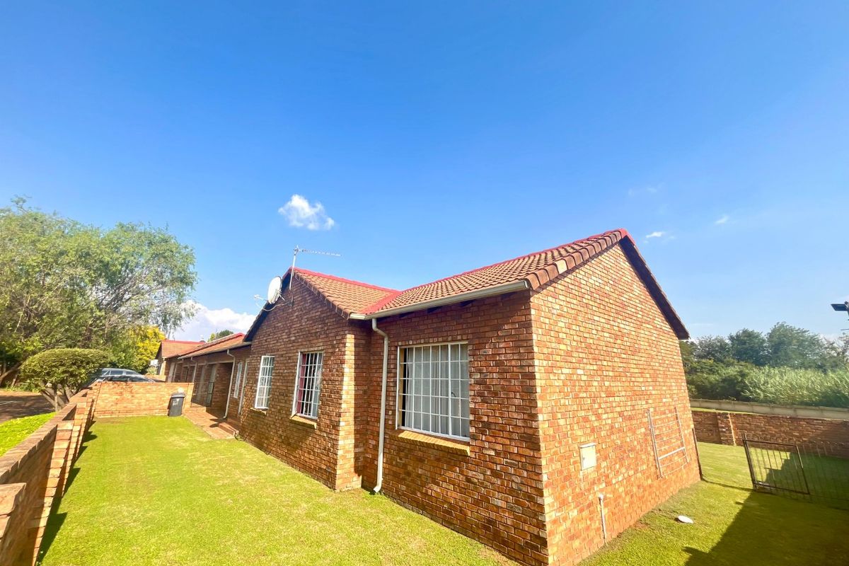 Your Perfect Family Home in the Heart of Centurion - Photo 2