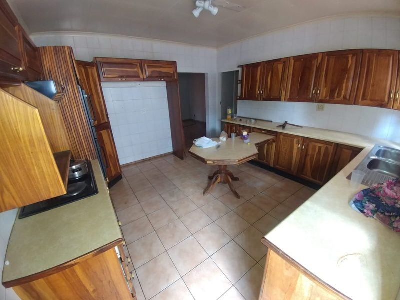 Pet Friendly home for rent in Klipfontein ext.41 - Photo 3