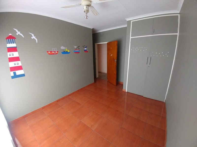 Pet Friendly home for rent in Klipfontein ext.41 - Photo 8